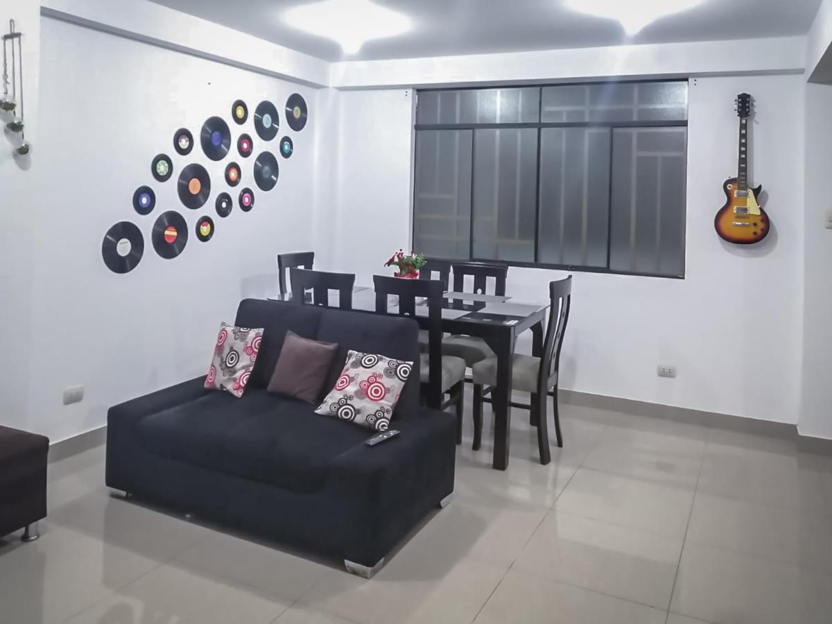 Complete Apartment, Services Included, Wifi, Netflix Lima Ngoại thất bức ảnh